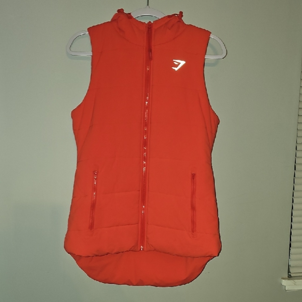 GYMSHARK Womens Gorgeous Winter Vest. Sz Medium, Like New Condition!!